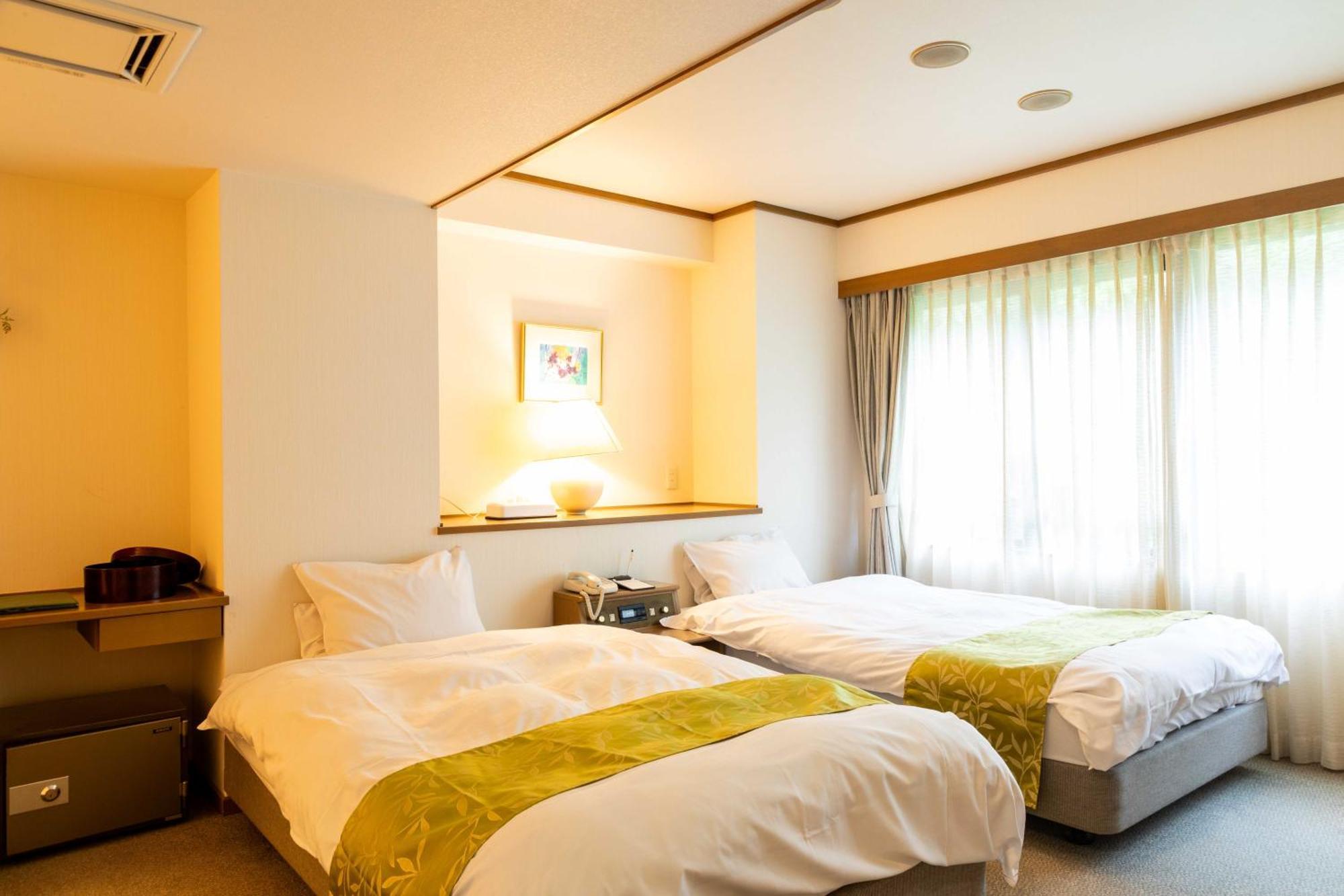 Suizansou Hotel Тойока Екстериор снимка